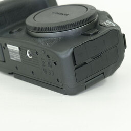 Canon EOS R6