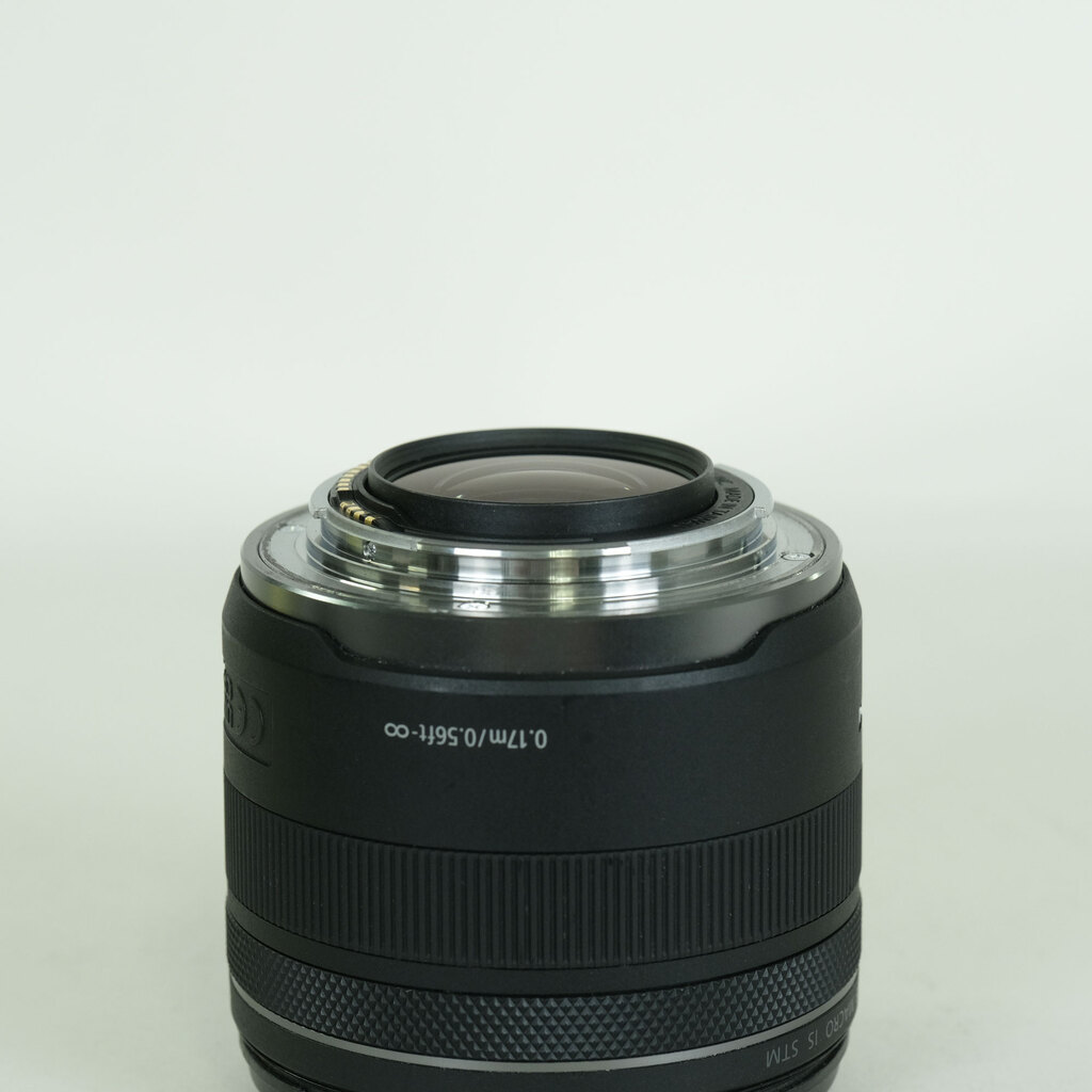 Canon RF35mm F1.8 MACRO IS STM