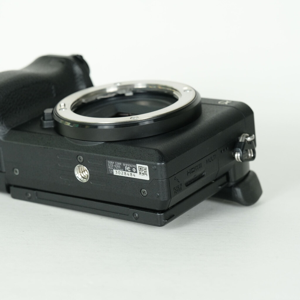 SONY α6300（ILCE-6300）の出品 | ONE SCENE（ワンシーン）