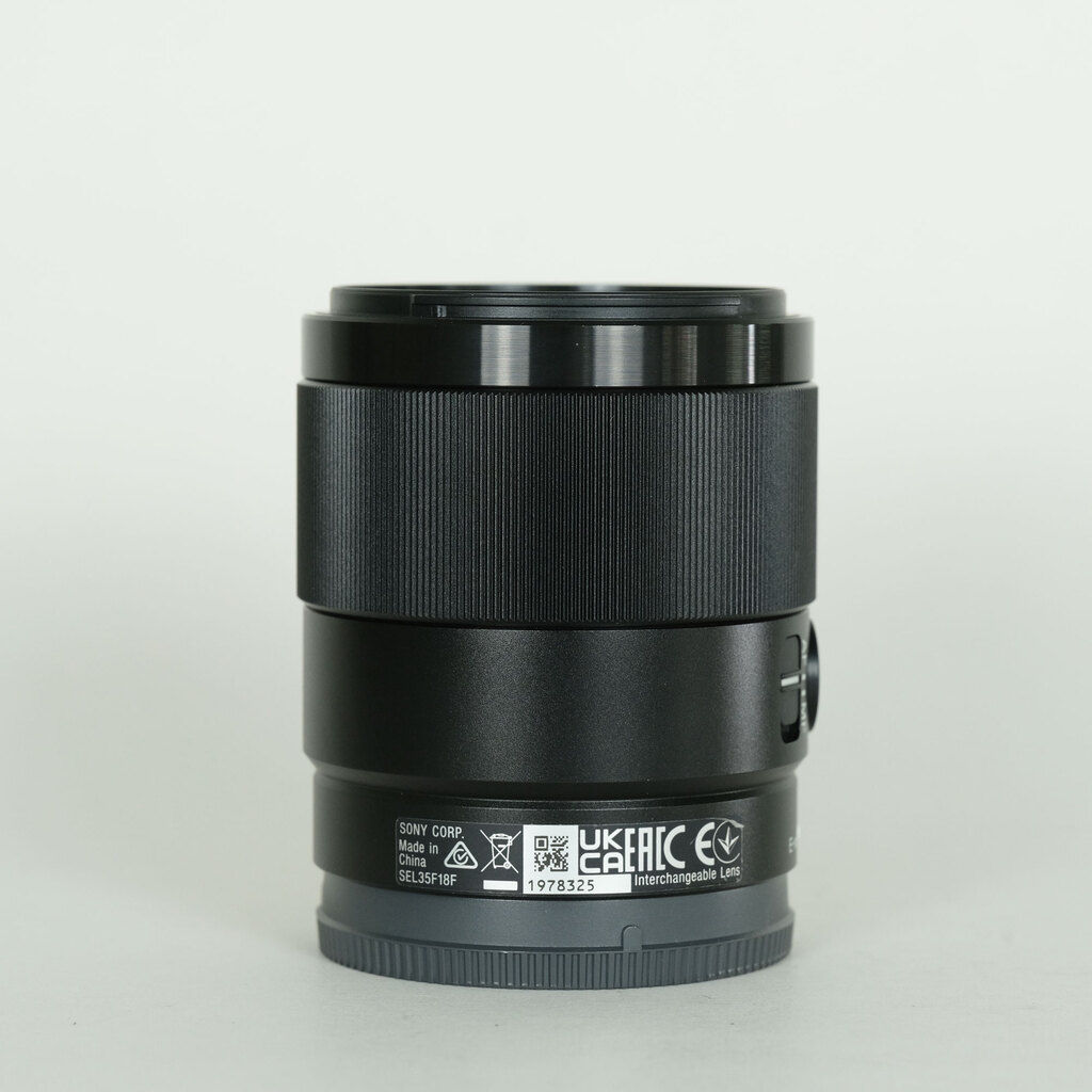 SONY FE 35mm F1.8 SEL35F18F SONY FE 35mm F1.8 SEL35F18F
