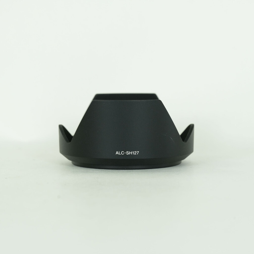 SONY E 18-135mm F3.5-5.6 OSS SEL18135