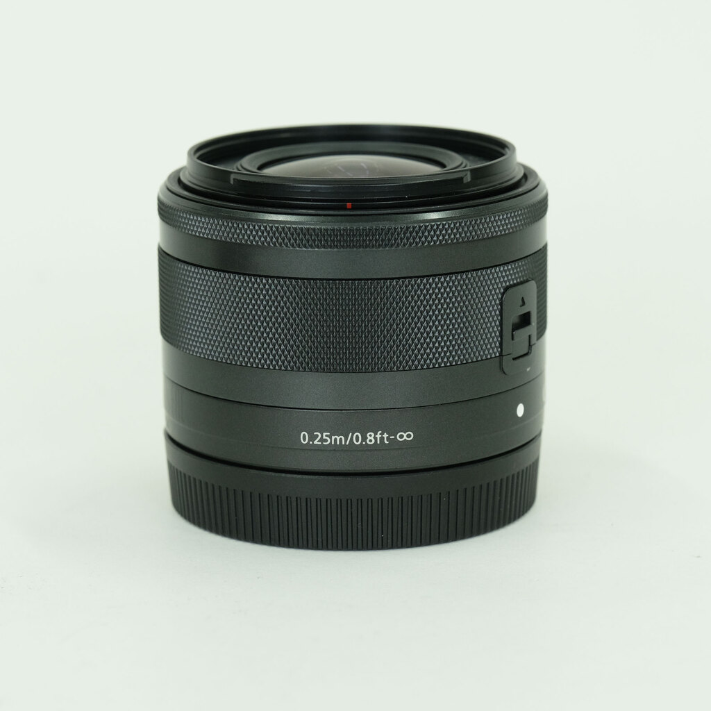 Canon EF-M15-45mm F3.5-6.3 IS STM Canon EF-M15-45mm F3.5-6.3 IS STM