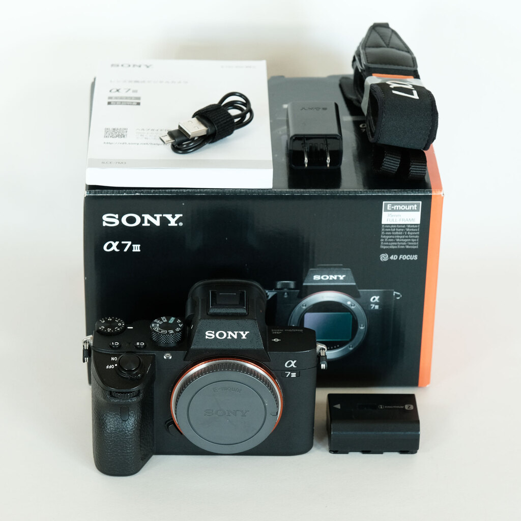 SONY α7 III（ILCE-7M3）の出品 | ONE SCENE（ワンシーン）