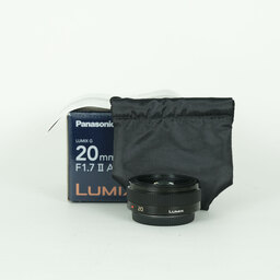 Panasonic LUMIX G 20mm F1.7 II ASPH. Panasonic LUMIX G 20mm F1.7 II ASPH.