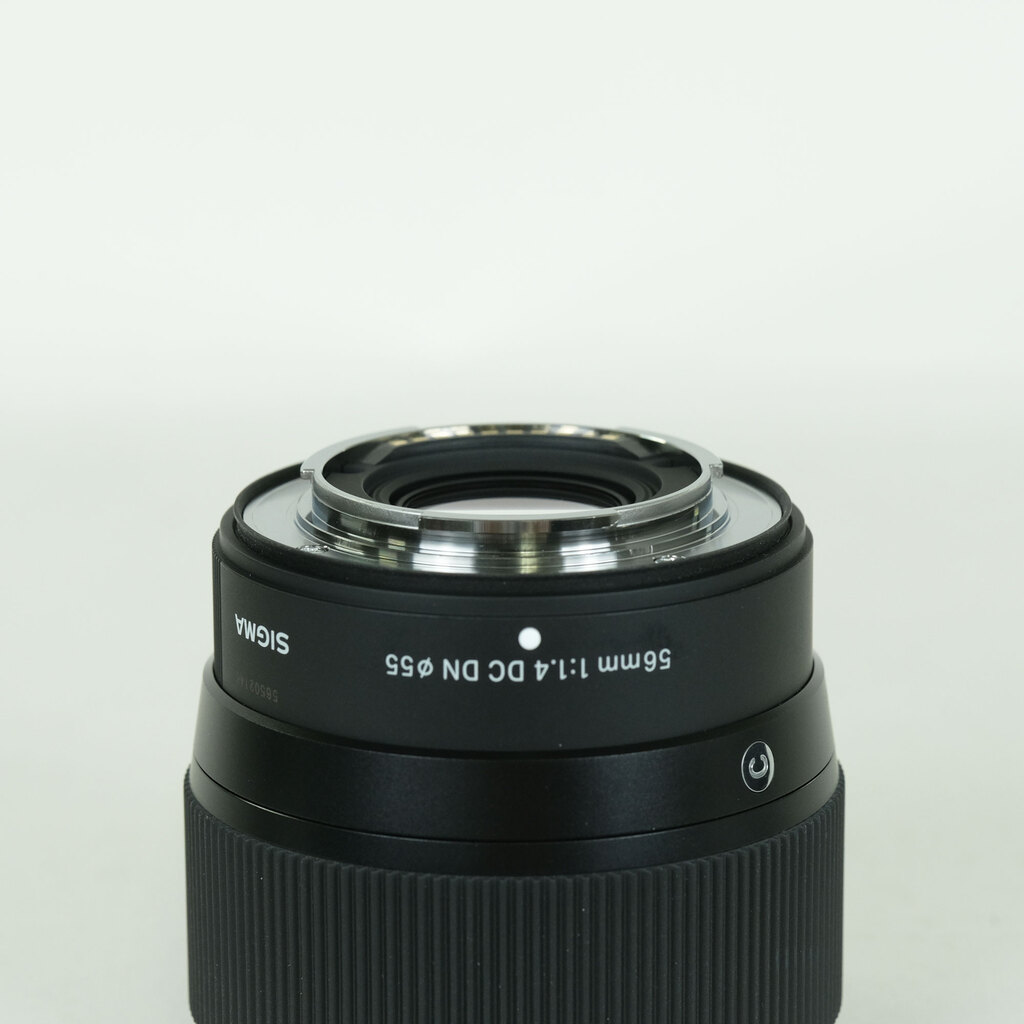 SIGMA 56mm F1.4 DC DN｜Contemporary [フジフイルムX用]