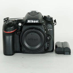 Nikon D7100