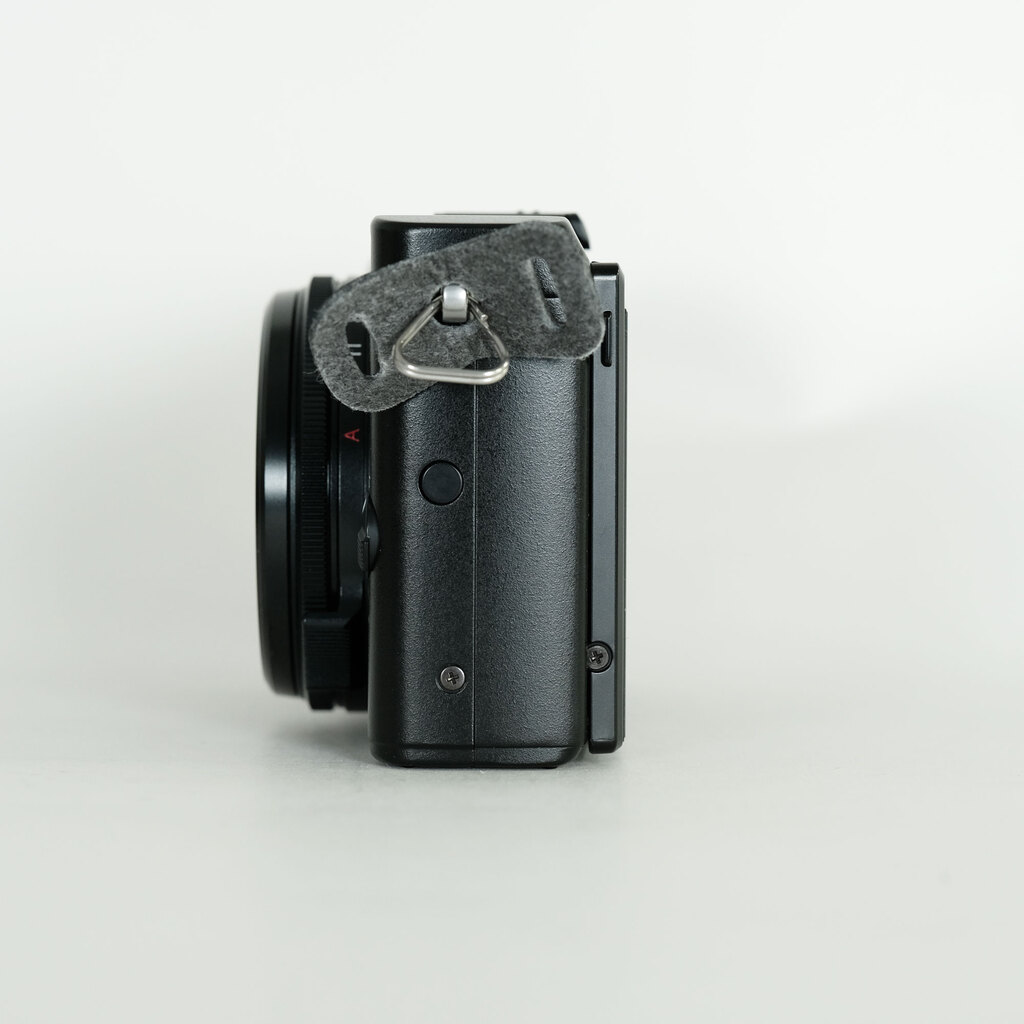 FUJIFILM X70 ブラック