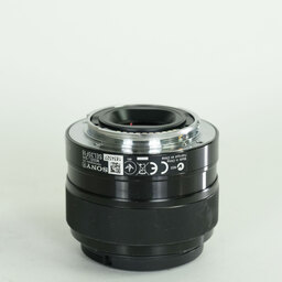 SONY E 35mm F1.8 OSS SEL35F18