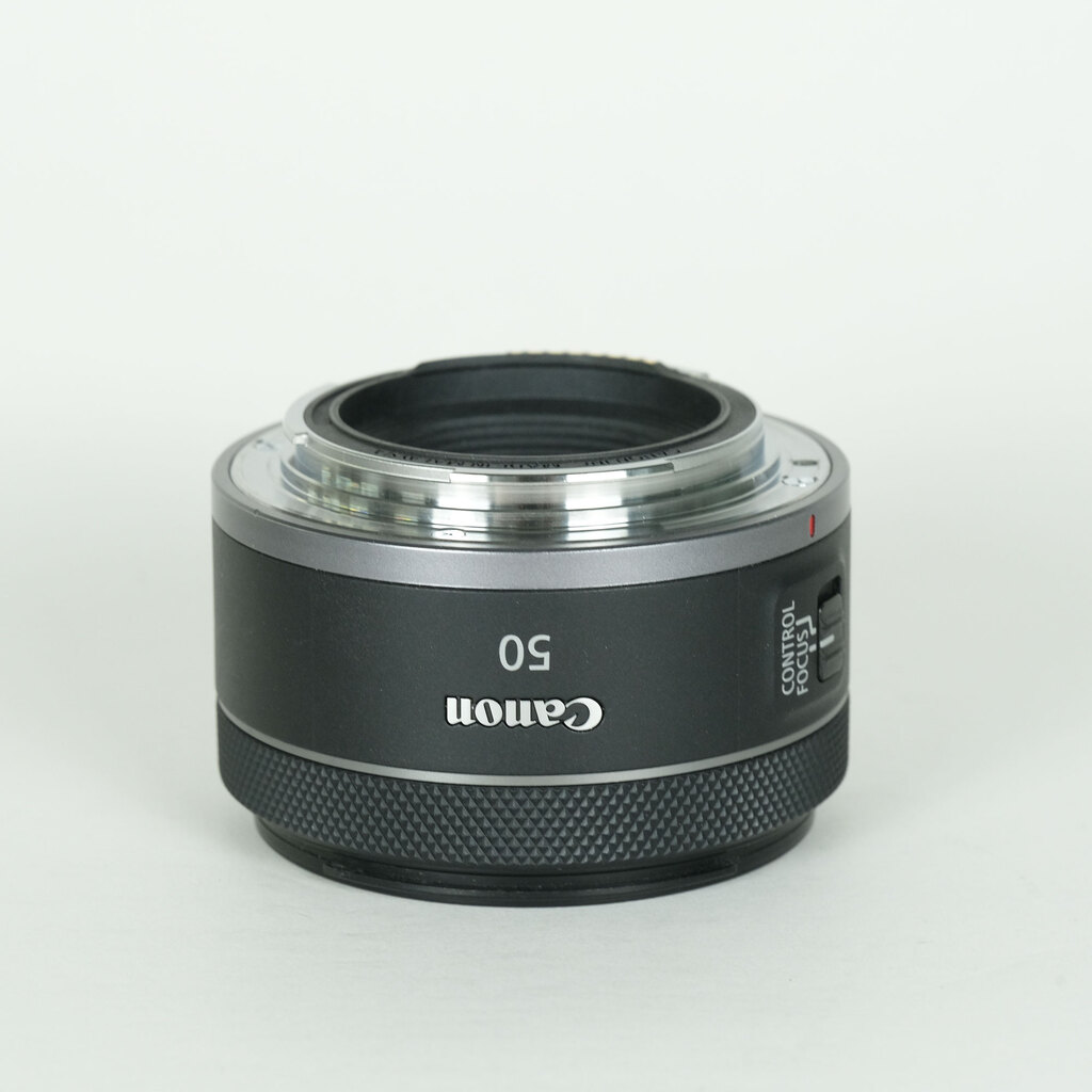 Canon RF50mm F1.8 STMの出品 | ONE SCENE（ワンシーン）