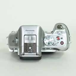Panasonic LUMIX DMC-G5-S ボディ ソリッドシルバー