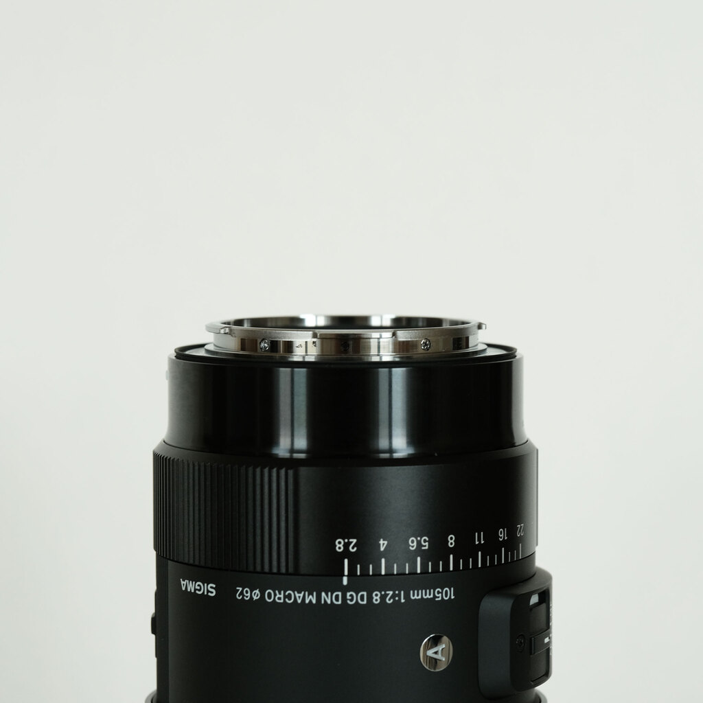 SIGMA 105mm F2.8 DG DN Macro｜Art [ライカL用]