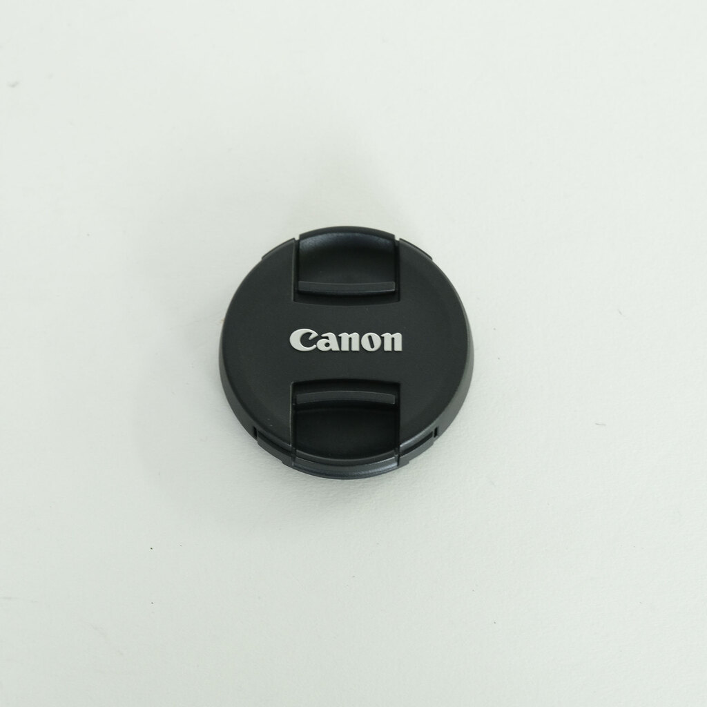 Canon EF-M55-200mm F4.5-6.3 IS STM シルバー Canon EF-M55-200mm F4.5-6.3 IS STM シルバー