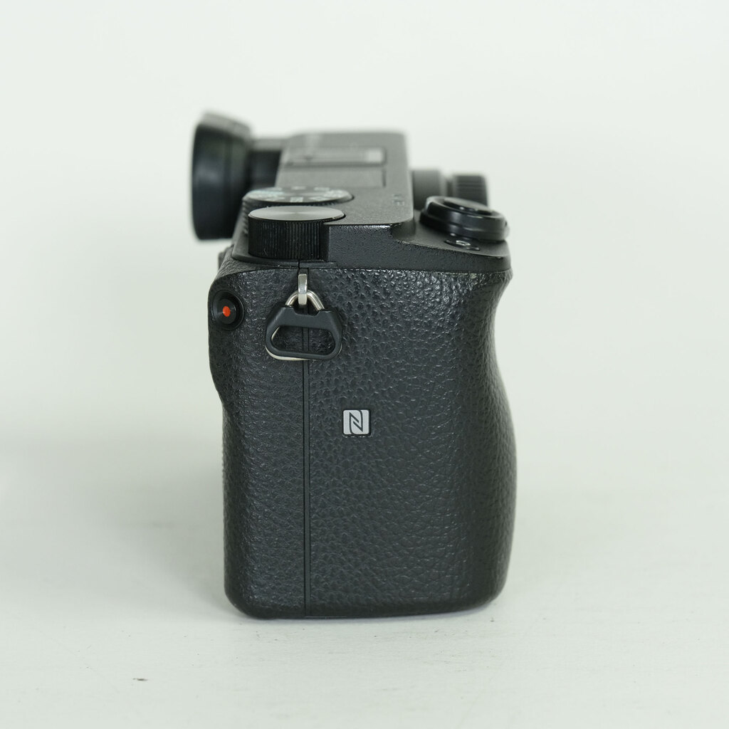 SONY α6400（ILCE-6400）