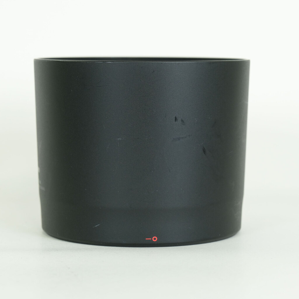 Canon RF135mm F1.8 L IS USM