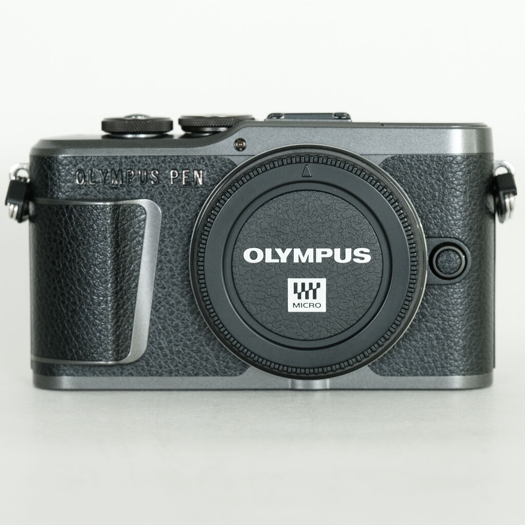 OLYMPUS PEN E-PL10