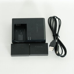 Canon EOS 8000D Canon EOS 8000D