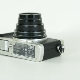 OLYMPUS STYLUS SH-2 シルバー