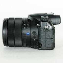 SONY Cyber-shot DSC-RX10M4 SONY Cyber-shot DSC-RX10M4