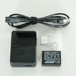 FUJIFILM X-A1 ボディ シルバー