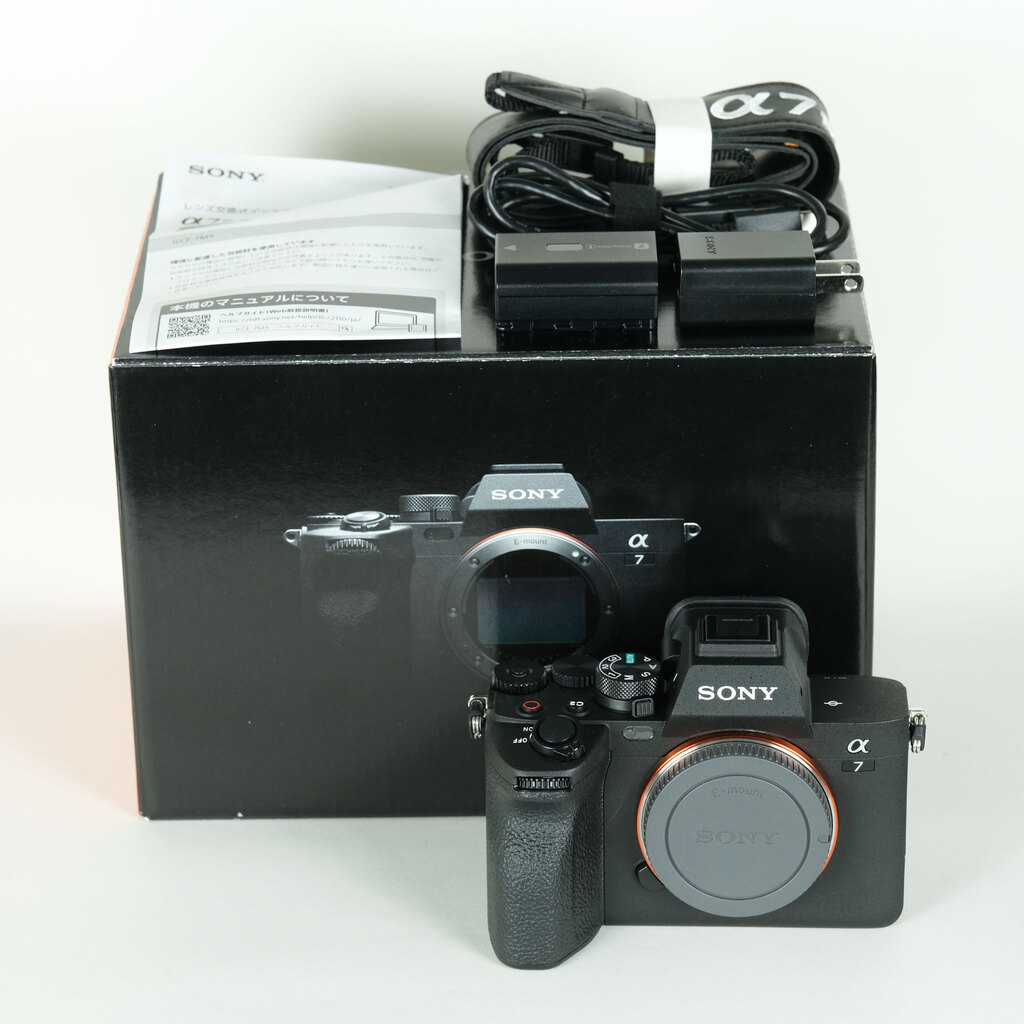 SONY α7 IV（ILCE-7M4）の出品 | ONE SCENE（ワンシーン）