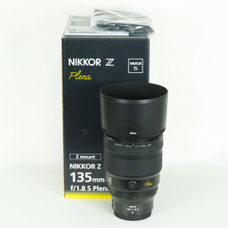 Nikon NIKKOR Z 135mm f/1.8 S Plena