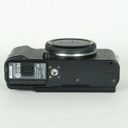 FUJIFILM X-M1 ボディ ブラック