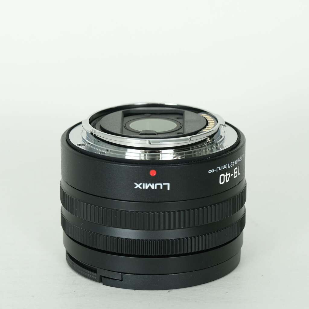 Panasonic LUMIX S 18-40mm F4.5-6.3の出品 | ONE SCENE（ワンシーン）