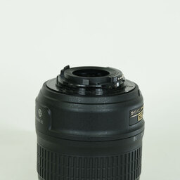 Nikon AF-S DX NIKKOR 18-55mm f3.5-5.6G VR II