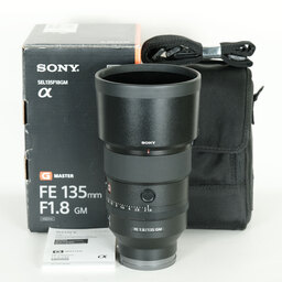 SONY FE 135mm F1.8 GM SEL135F18GM