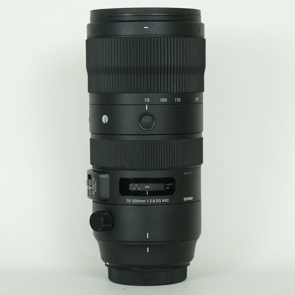 SIGMA 70-200mm F2.8 DG OS HSM�bSports [�L���m���p]