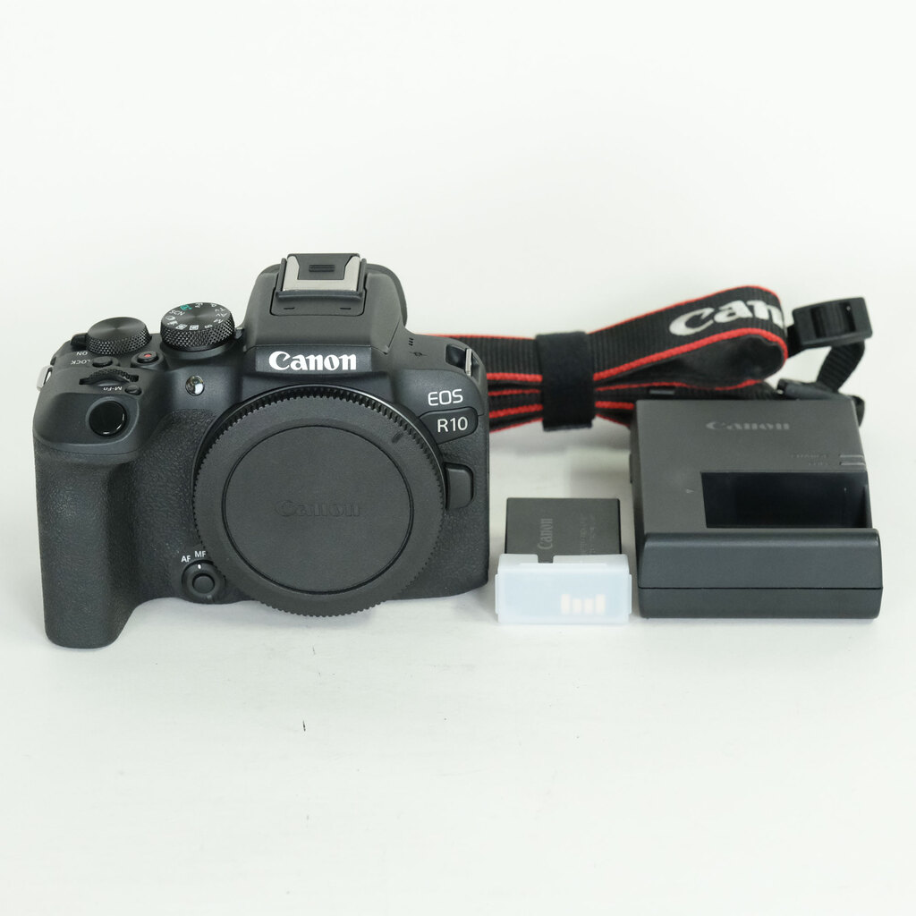 Canon EOS R10 Canon EOS R10