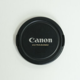 Canon EF28-135mm F3.5-5.6 IS USM