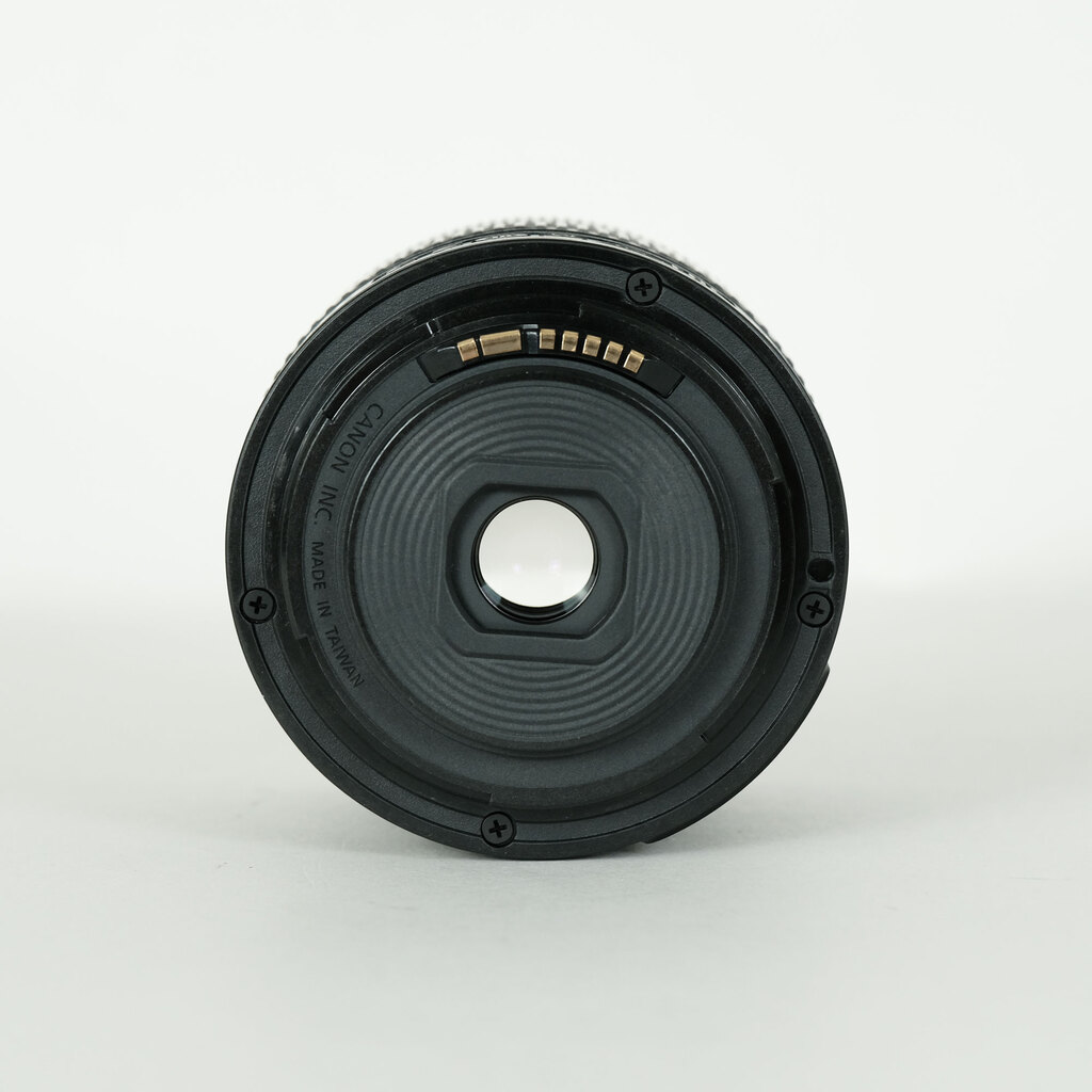 Canon EF-S18-55mm F4-5.6 IS STM