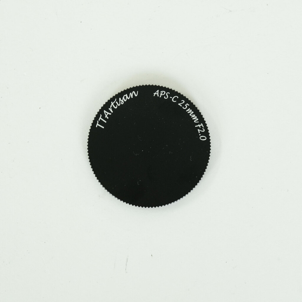 銘匠光学 TTArtisan 25mm F2 C (フジフイルムX用) ブラック