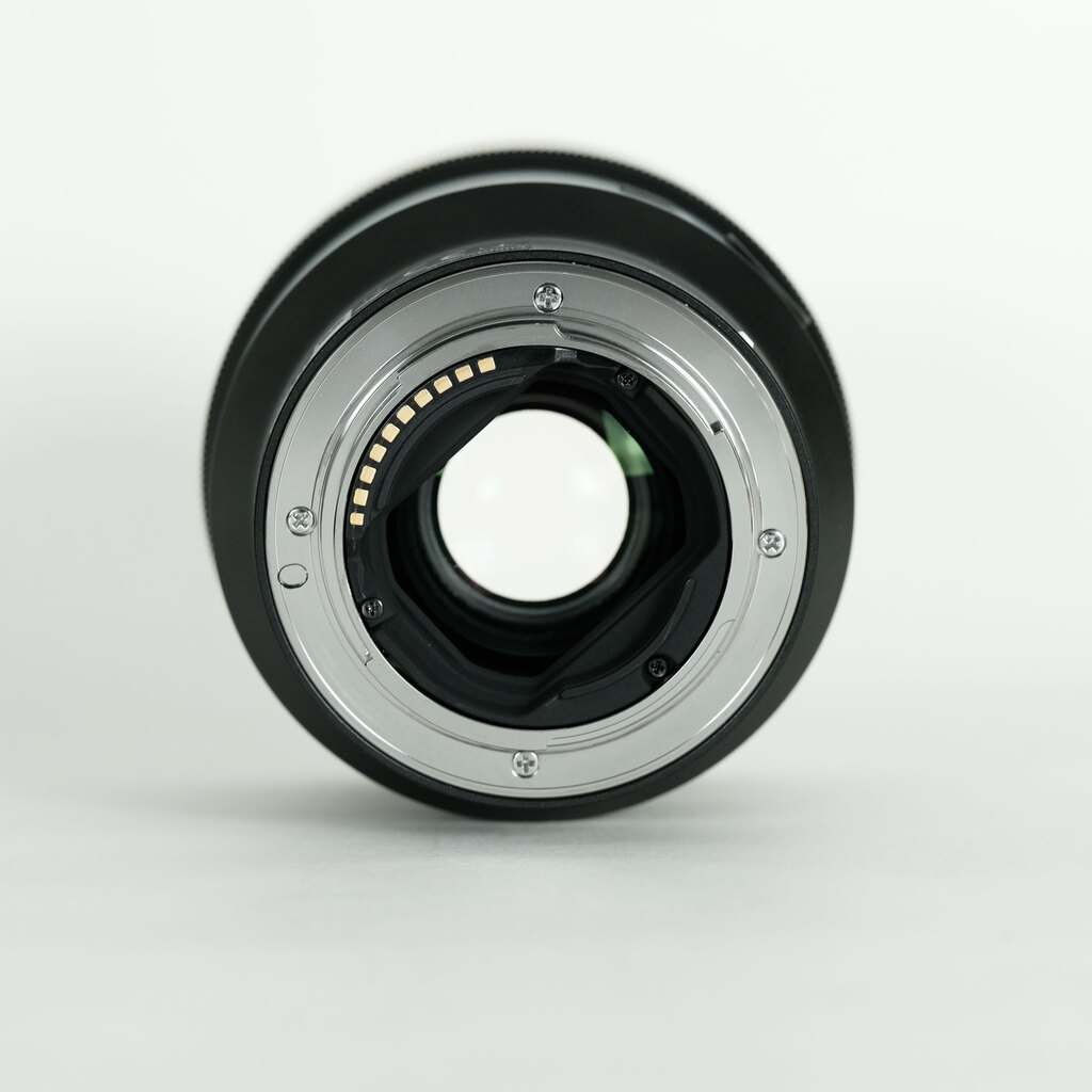 SONY FE 85mm F1.8 SEL85F18