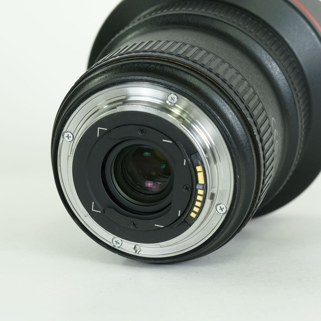 Canon EF11-24mm F4L USM