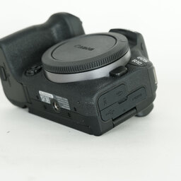 Canon EOS R10