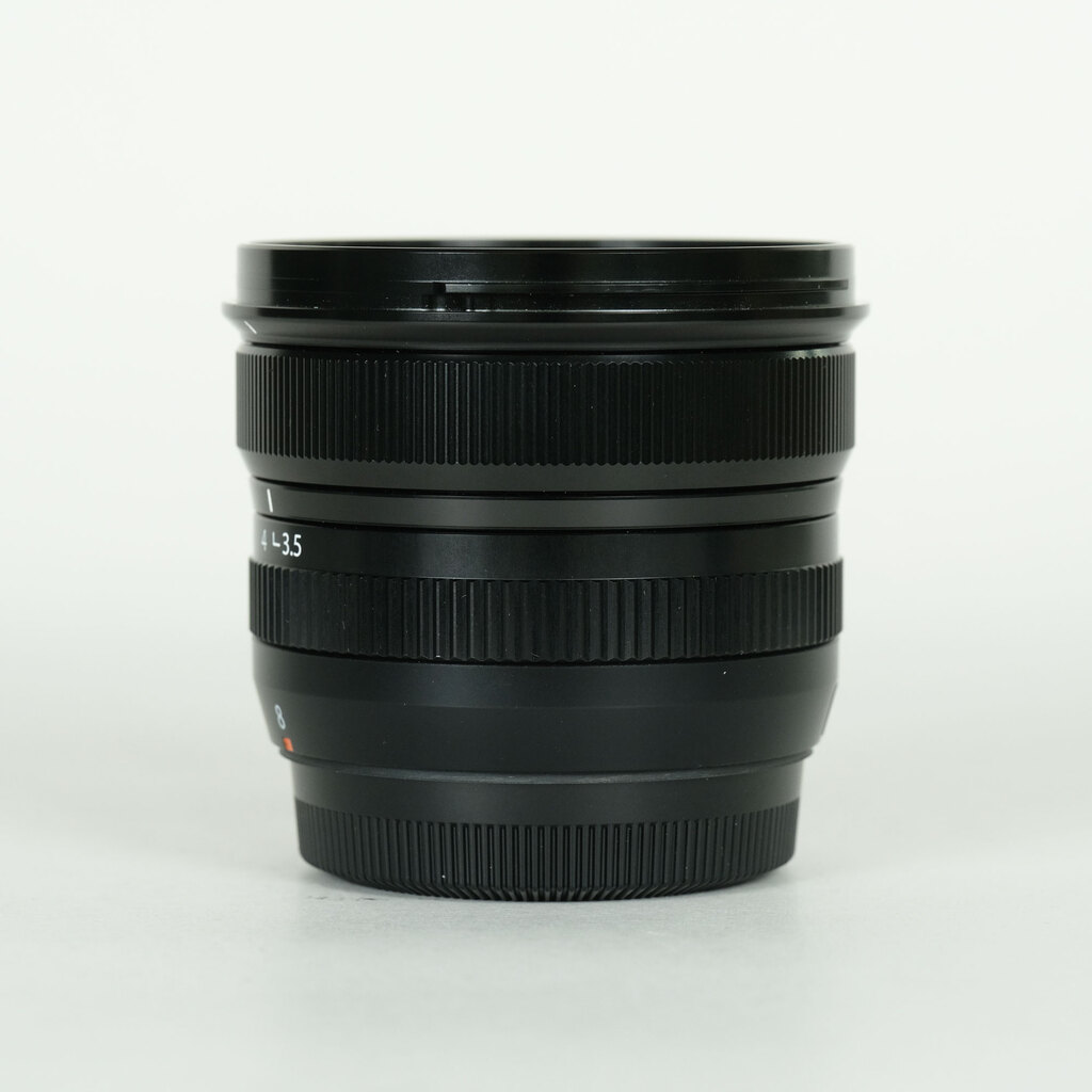 FUJIFUILM XF8mmF3.5R WR