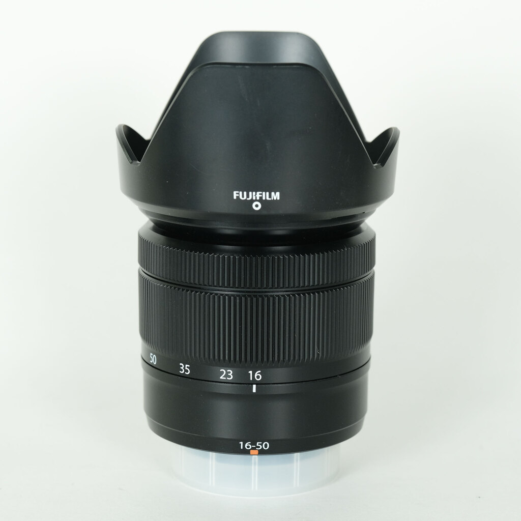 FUJIFILM �t�W�m�� XC16-50mm F3.5-5.6 OIS �u���b�N