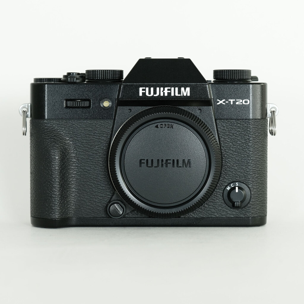 FUJIFILM X-T20 FUJIFILM X-T20