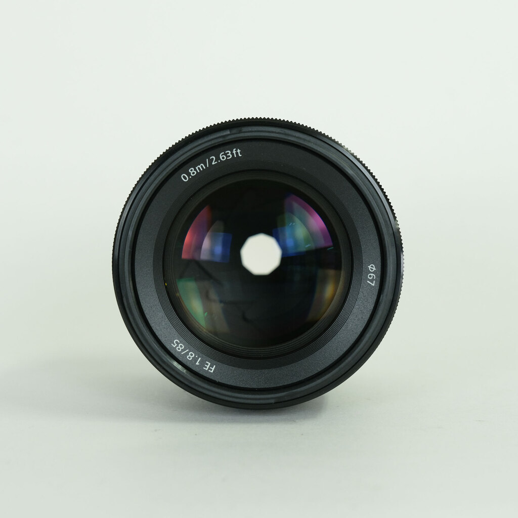 SONY FE 85mm F1.8 SEL85F18 SONY FE 85mm F1.8 SEL85F18