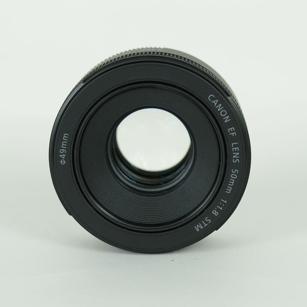 Canon EF50mm F1.8 STMの出品 | ONE SCENE（ワンシーン）