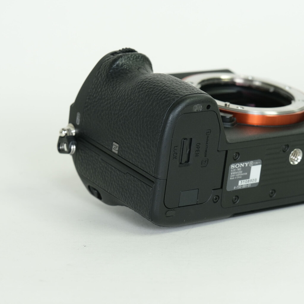 SONY α7 III（ILCE-7M3）