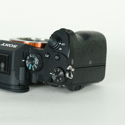 SONY α7 III（ILCE-7M3）