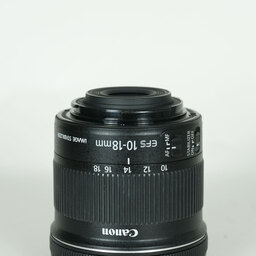 Canon EF-S10-18mm F4.5-5.6 IS STM