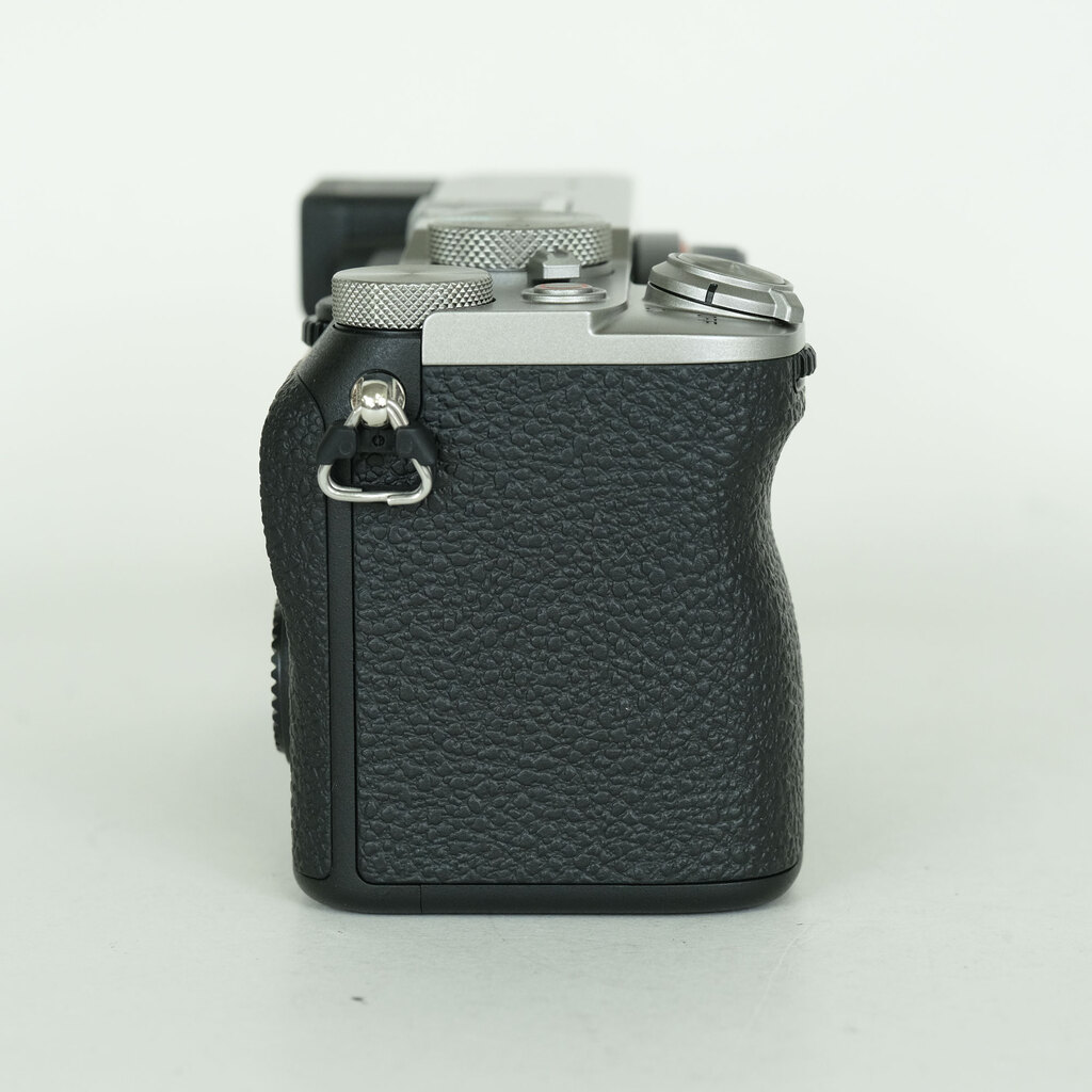 SONY α7C II（ILCE-7CM2）