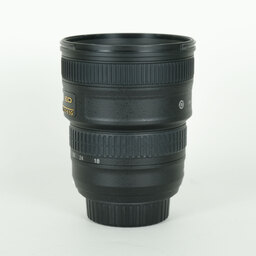 Nikon AF-S NIKKOR 18-35mm F3.5–4.5 G ED Nikon AF-S NIKKOR 18-35mm F3.5–4.5 G ED