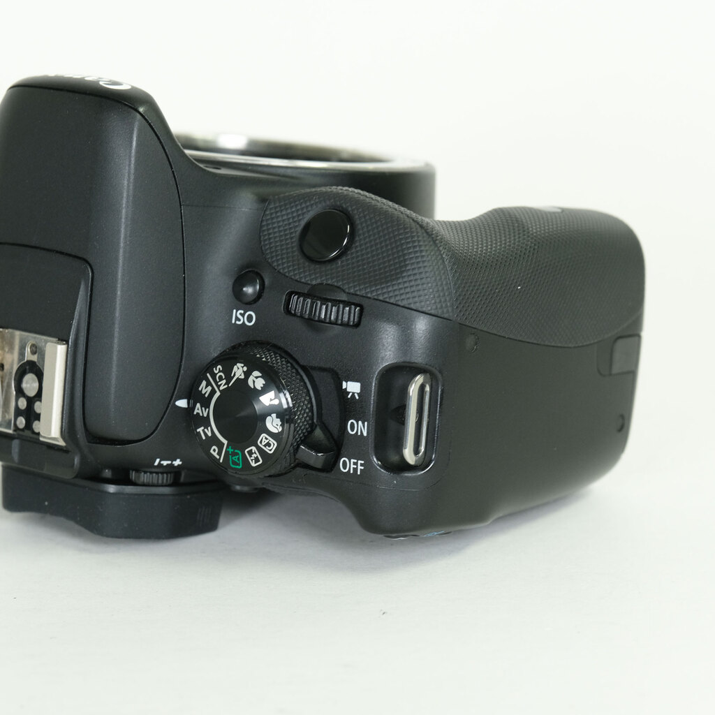 Canon EOS Kiss X7 Canon EOS Kiss X7