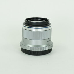 OLYMPUS M.ZUIKO DIGITAL 45mm F1.8