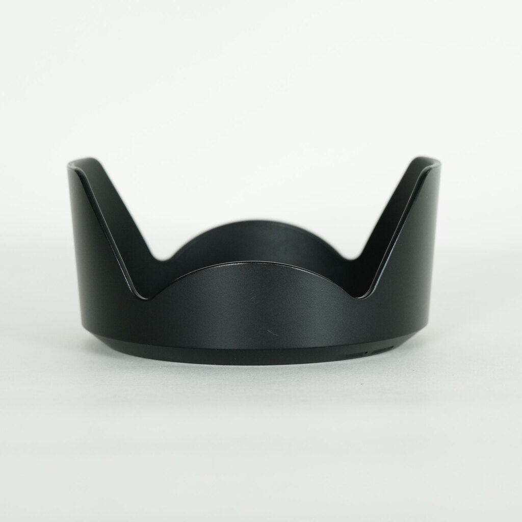 SONY FE 24-240mm F3.5-6.3 OSS SEL24240